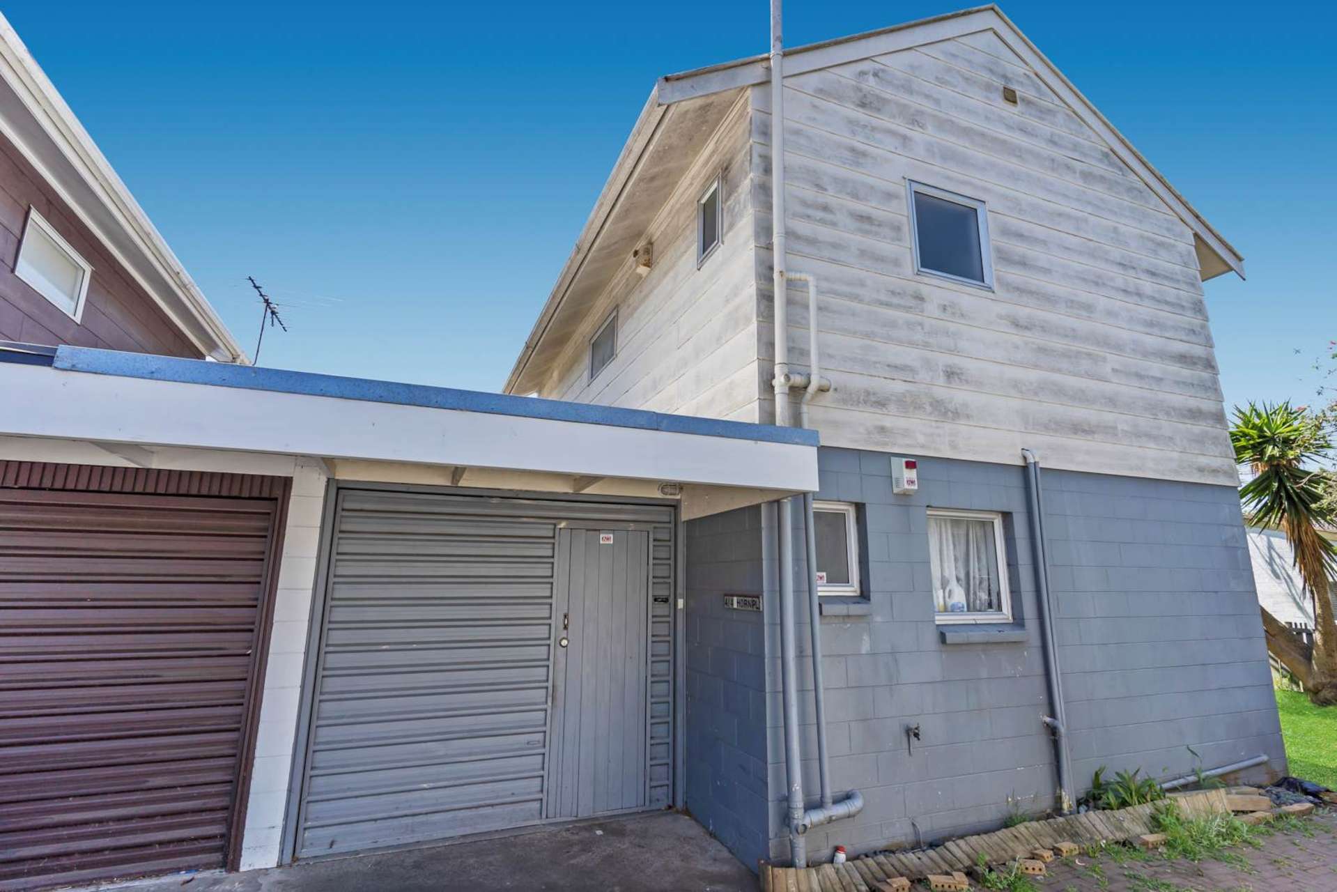 4/4 Thorn Place Papatoetoe_0