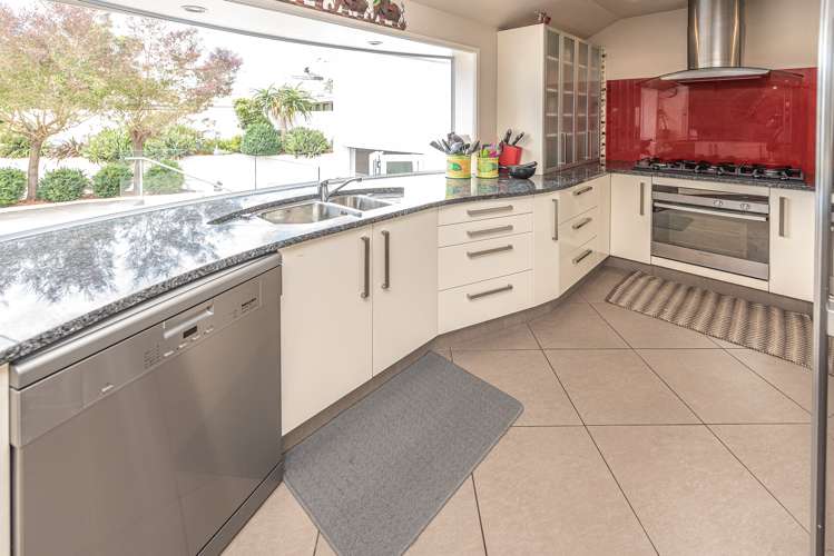 2 Burtts Road Durie Hill_12