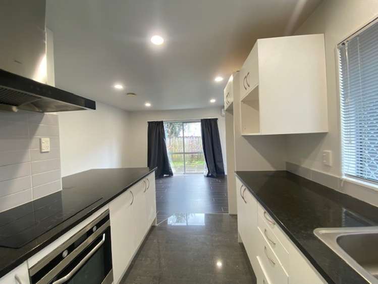 20A Lisa Rise 1679_6