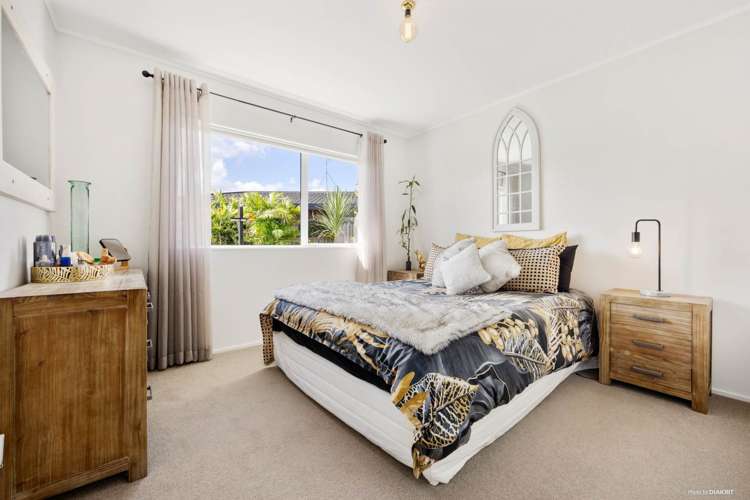 9/54 Lakeside Drive Orewa_9