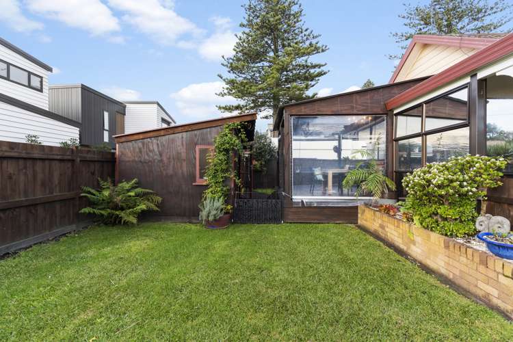 1 Forest Glen Orewa_14