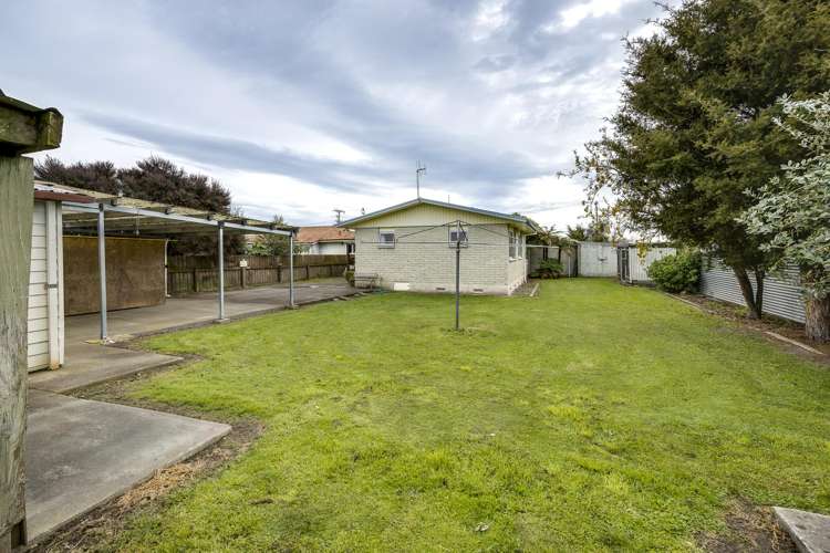 36 Tucker Lane Clive_16