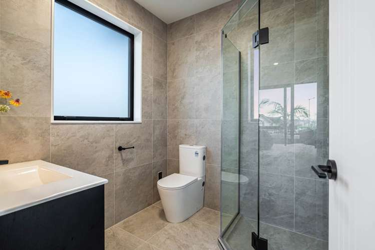 80 Parish Drive Milldale_14