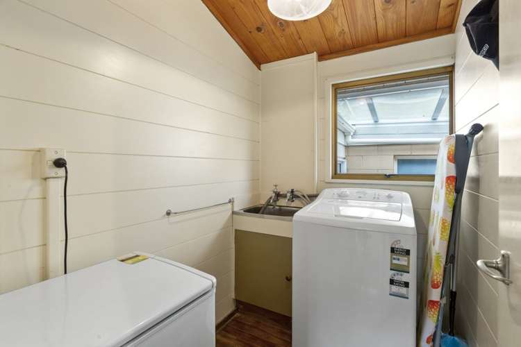 67 Park Hill Road Birkenhead_15