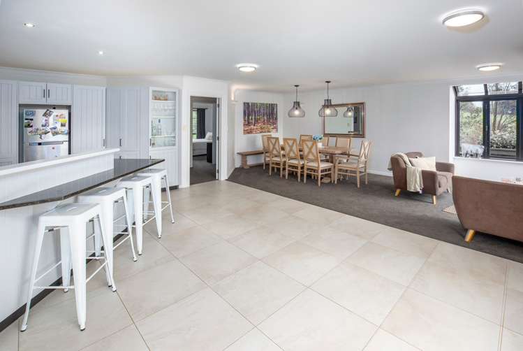 1027e Highway Pukekawa_7