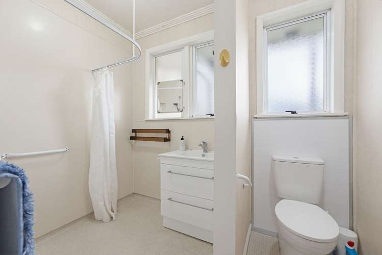 11 Lincoln Road Springvale_11