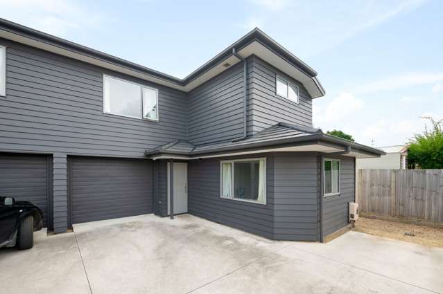 Modern, Low-Maintenance & Super Convenient!