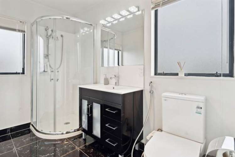 1/2 Orangewood Drive Northpark_13