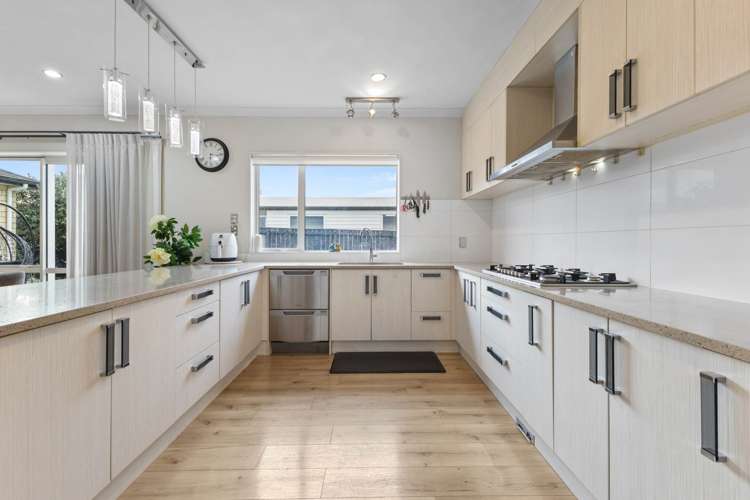 32 Cooladerry Place_5