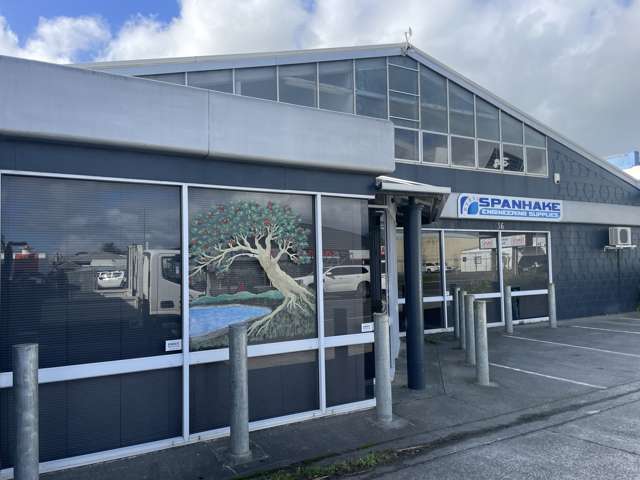 36 & 38 Matthews Ave Kaitaia_1