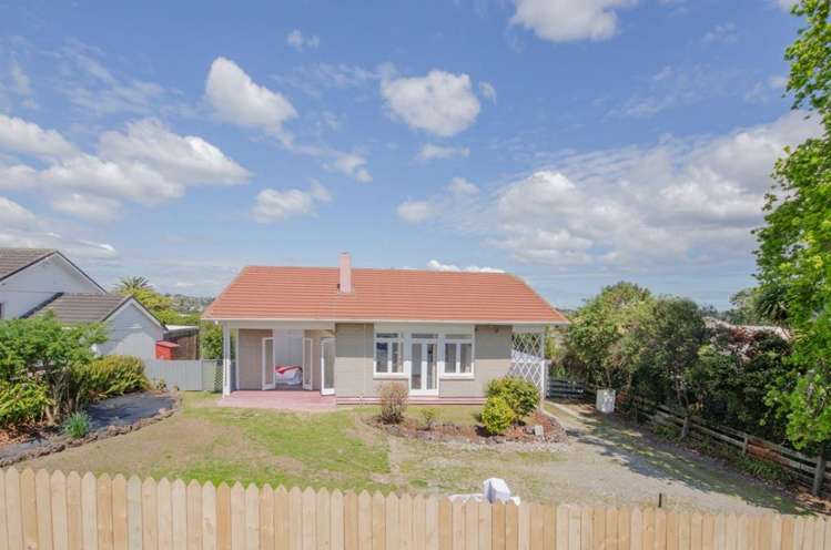 13 Tiverton Road_0
