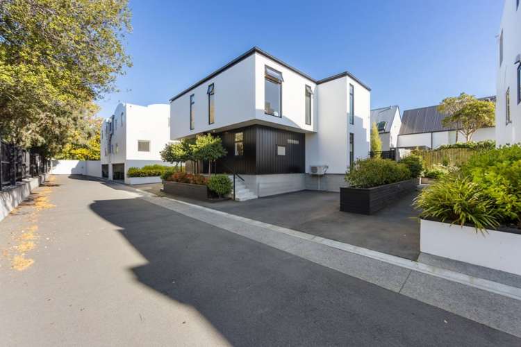 100A Rossall Street Merivale_8