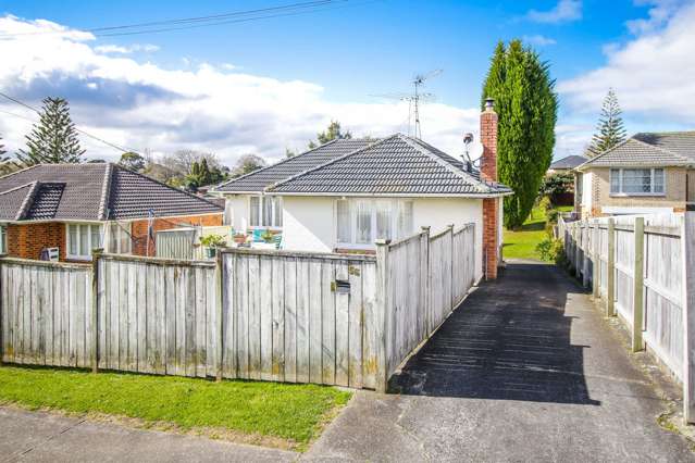 56 Hutchinson Avenue New Lynn_1