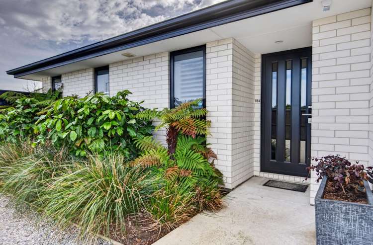 18 Russell Lilley Drive_3