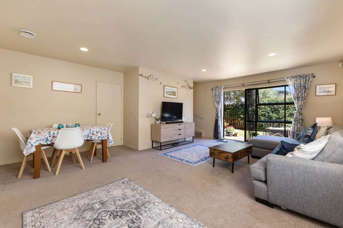 20B Rotomahana Terrace_1