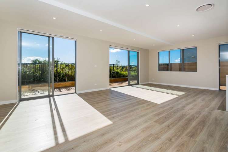 49 Bounty Road Long Bay_5