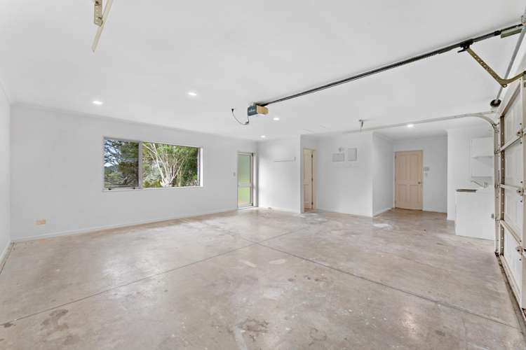 248 Paremoremo Road Lucas Heights_24