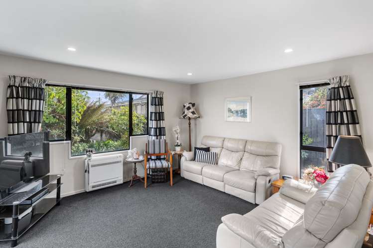 2/128B Mcfaddens Road_5