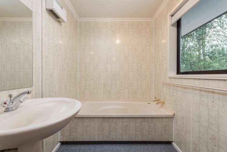 1 Harvey Place Renwick_12