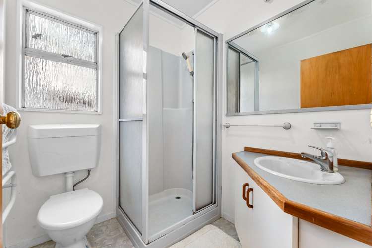 16 Redfern Lane Glenfield_9