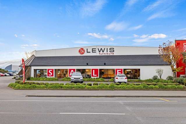 214 Main South Road Hornby_1