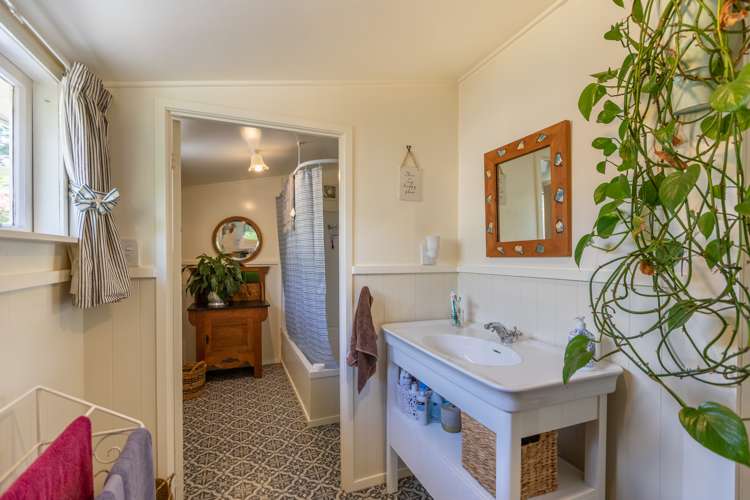 3477 Porangahau Road Porangahau_13