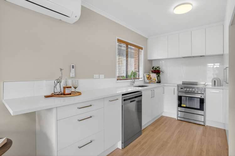 61D Sabulite Road Kelston_4