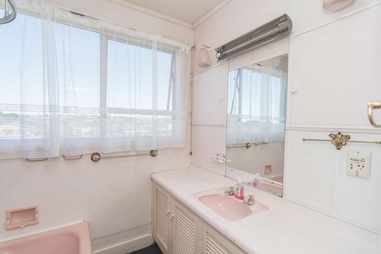 1 Marchwiel Street Waimataitai_10