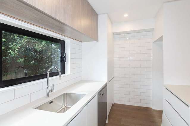 5/2 Oak Street Royal Oak_2