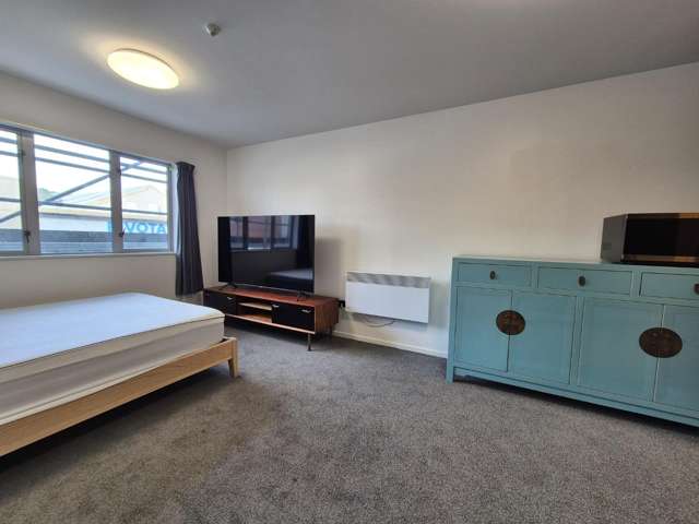 203/12 Martin Square 2185_3