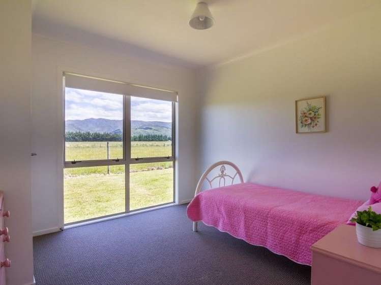 192 State Highway 53 Featherston_14