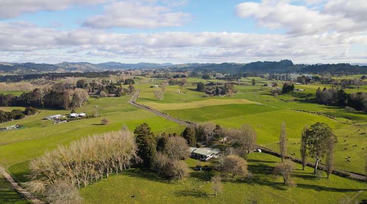 261 Twist Road Ngakuru_13