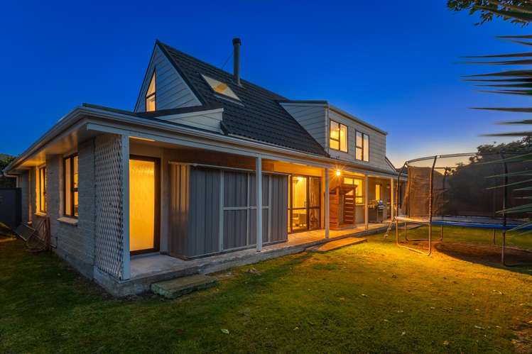 42 Awanui Drive_2