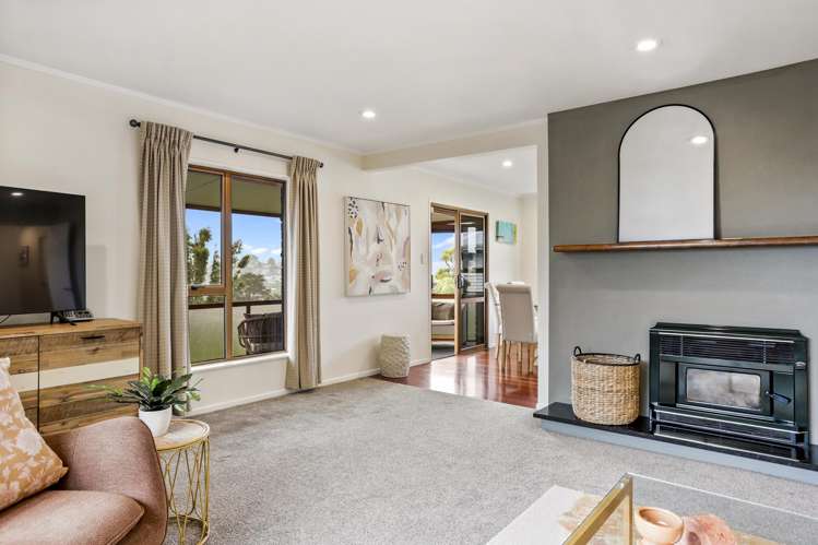 255 Glengarry Road Glen Eden_13