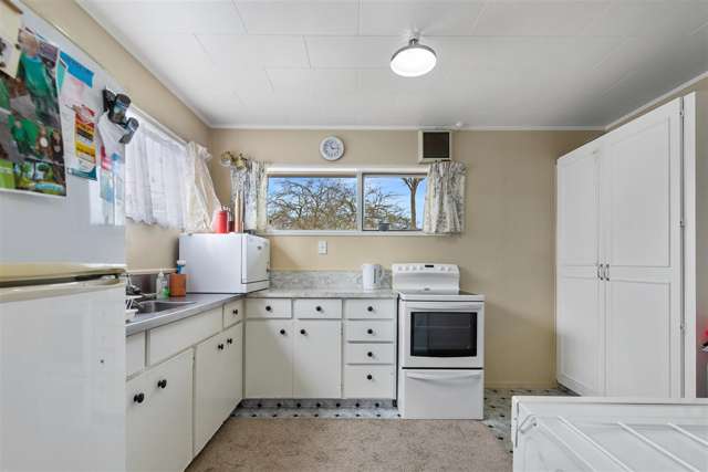 Unit 1, 14 Kiwi Street Springfield_2