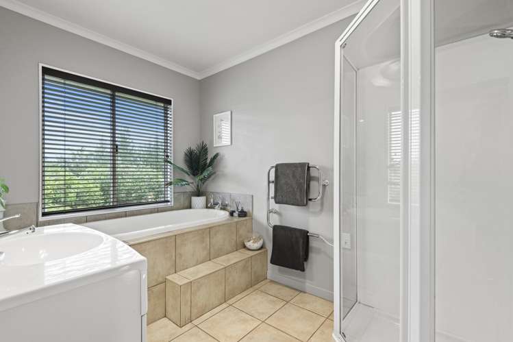 76 Polson Hill Drive Aokautere_14