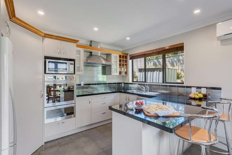 20 Araminta Place Beachlands_2