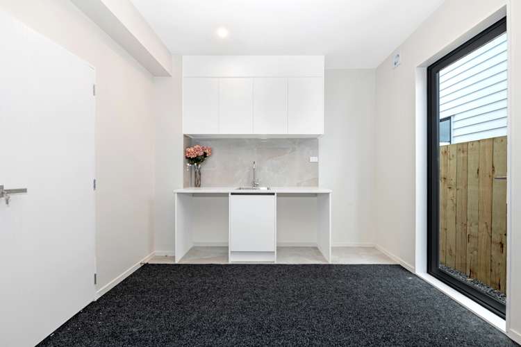 23b Studfall Street Pakuranga Heights_13