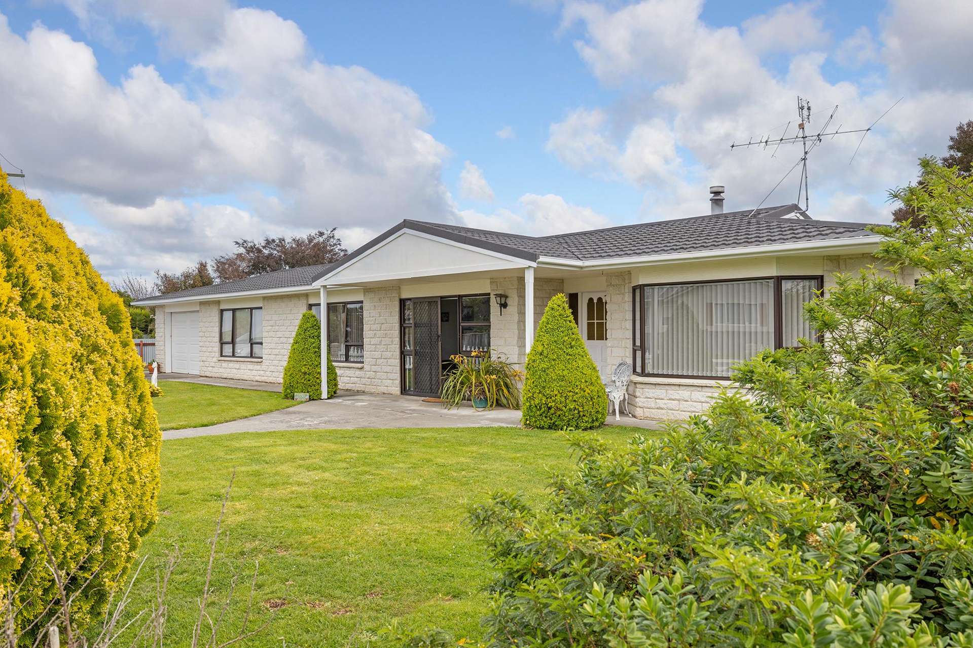 8 Greenaway Place Martinborough_0