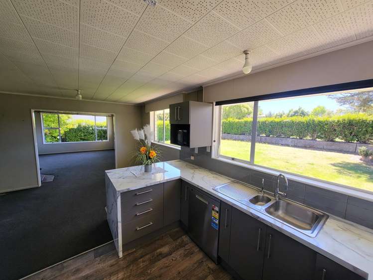44 Charles Street Weston_1