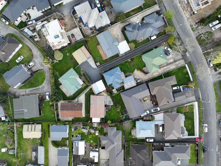 16B Cunningham Road Beerescourt_17