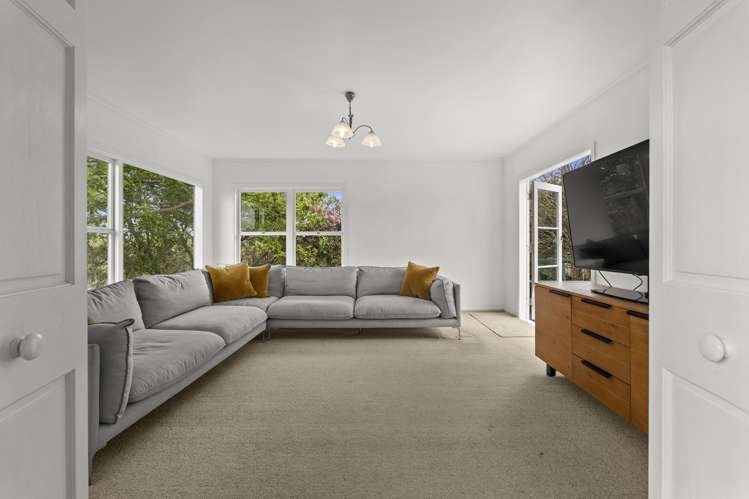 33 Riverhead Road_5
