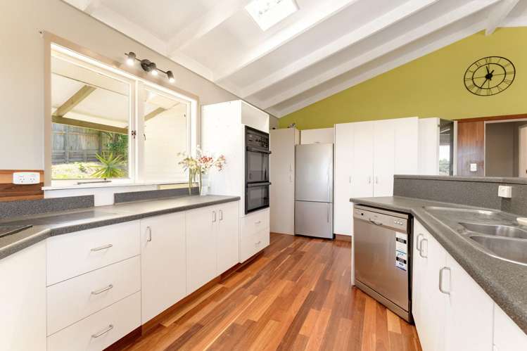 200 Welcome Bay Road_3