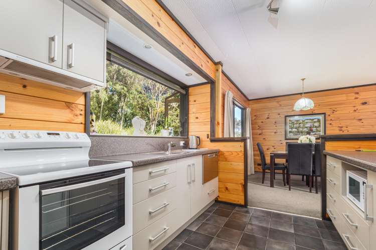 17 Adams Road Thames_6