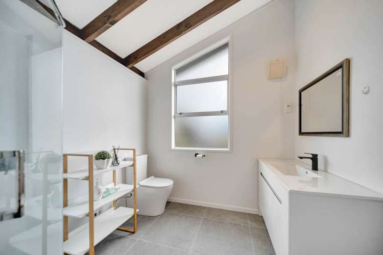 1/7 Flavia Place Lynfield_12