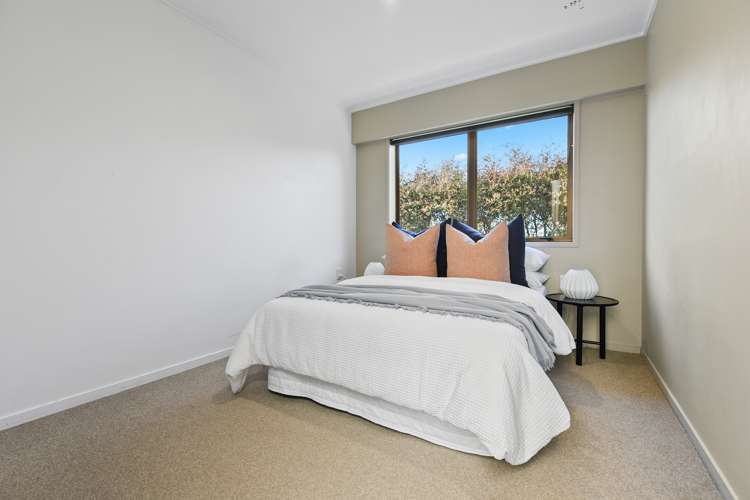 4 Leonard Place Dinsdale_11