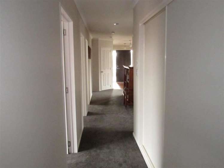 2 Ashley Drive Paroa_13