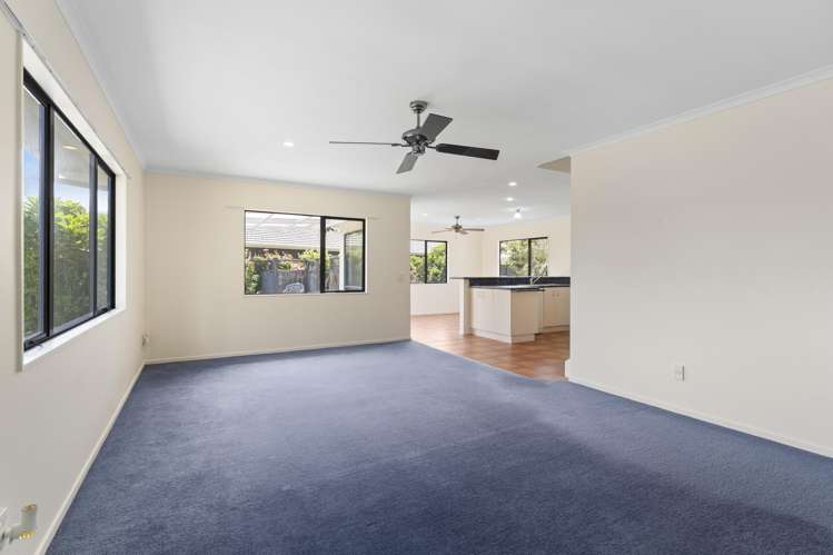 9 Caughley Place Otaki Beach_5