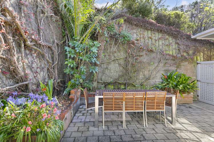 13 Burwah Street Berhampore_15