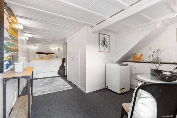 1 Hillside Crescent Mount Eden_15